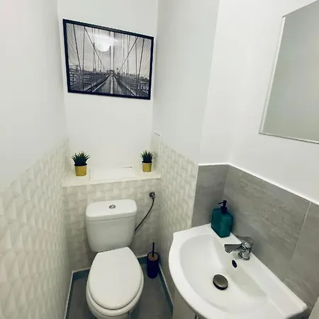 Clicktheflat Wokalna Vandrarhem Warszawa