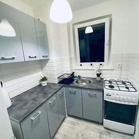 Clicktheflat Wokalna * Βαρσοβία