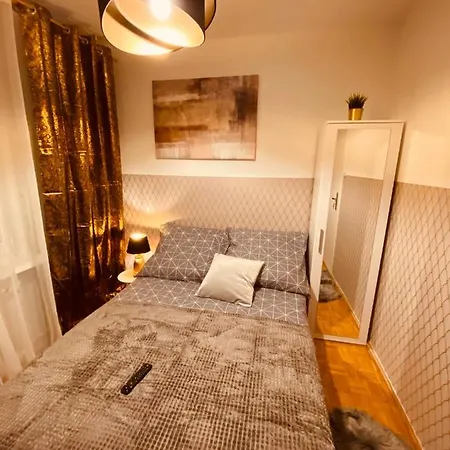 Vandrarhem Clicktheflat Wokalna *